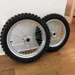 Ultra Bee Dirt Wheelset